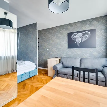 Aleja Grunwaldzka 92-98 By Homeprime Gdańsk